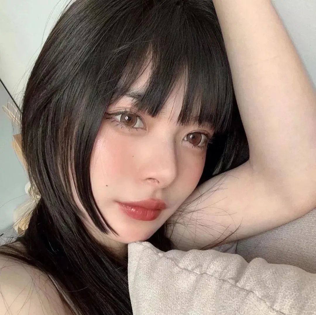 他她他她